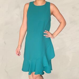 Banana Republic emerald green sleeveless dress asymmetric ruffled hem size 6